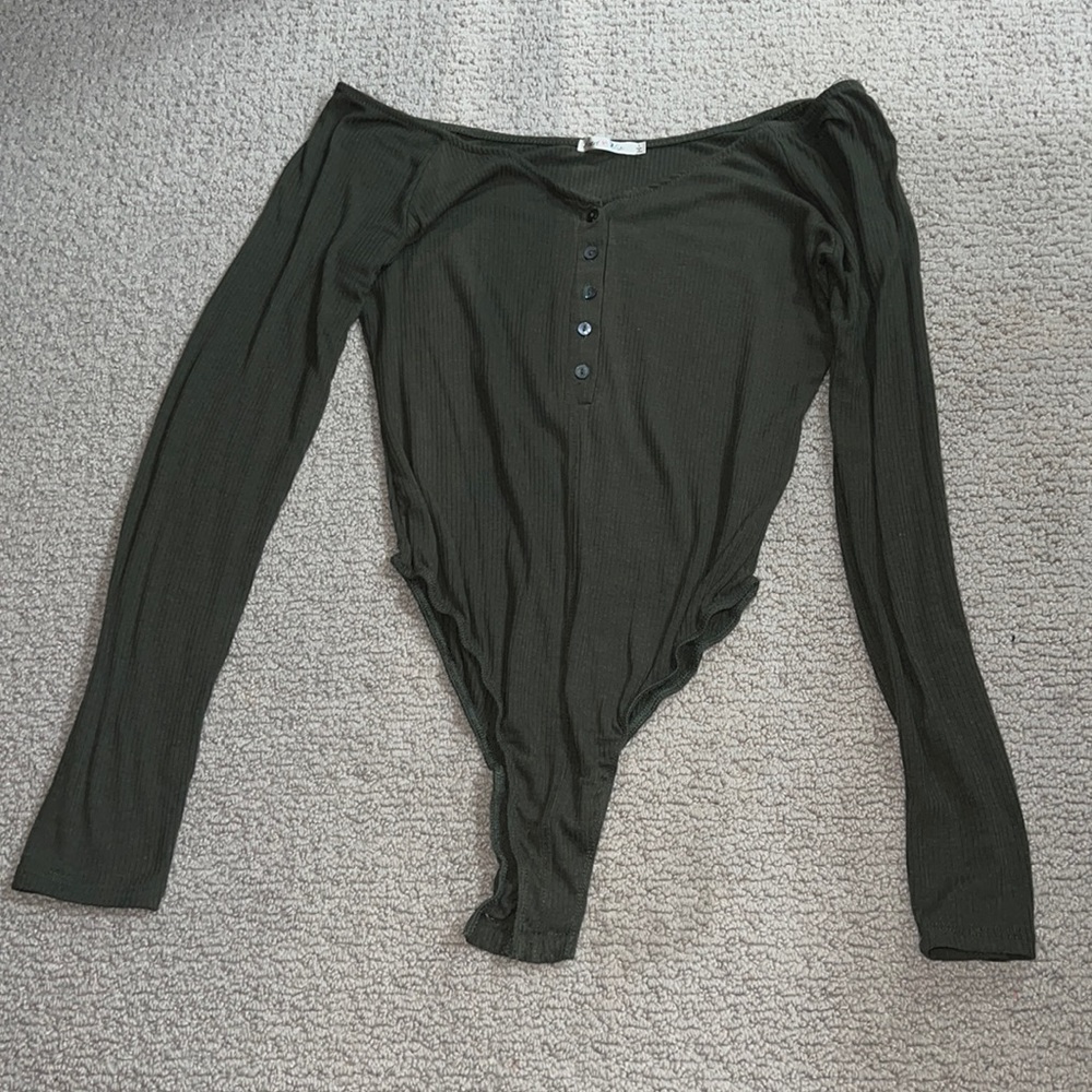 Button down bodysuit olive green off the shoulder